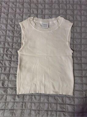 Lefties Cream Ribbed Sleeveless Tank Top